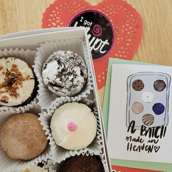 V-Day Gift Box of 1/2 Dozen Assorted Cookiecakes - Be Mine