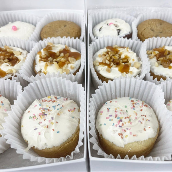 GIFT BOX EDITION - 1/2 Dozen Baker's Choice - Cookiecake Sampler